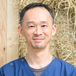 治療が難しい犬や猫の副腎腫瘍を、高度な手術技術で根本から治す